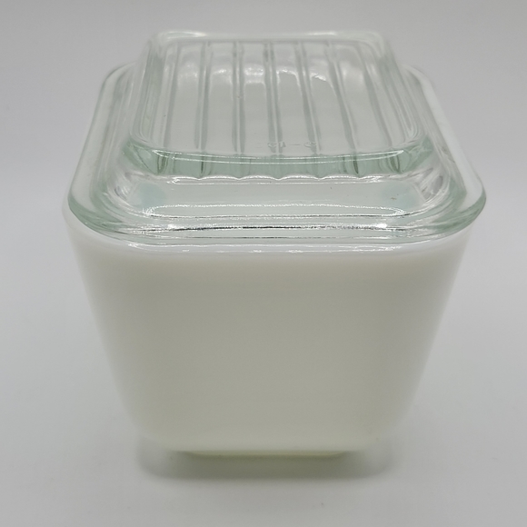 VTG Pyrex Amish Butterprint Refrigerator Dish with Lid # 501 - Picture 2 of 10